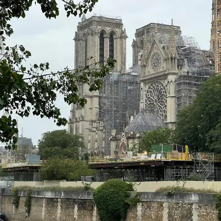 Notre-dame - Lägenhet